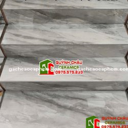Gạch lát cầu thang 47x120 giả đá cao cấp