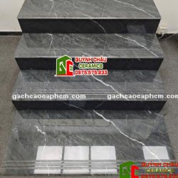 Gạch lát cầu thang 47x120 đá xám tia chớp