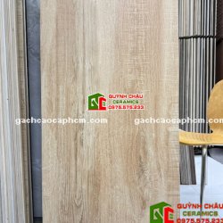 Gạch giả gỗ lát nền 60x120 bề mặt màu vàng nâu nhạt
