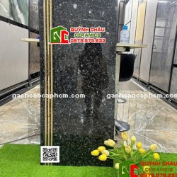 Gạch lát cầu thang tam cấp 47x120 nhũ vàng đen đá hoa cương