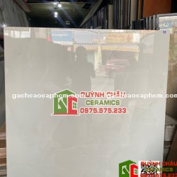 Gạch lát nền 120x120 màu trắng kem mây onyx bóng kiếng ấn độ