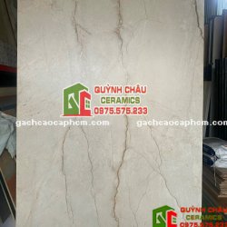 Gạch nhập khẩu ấn độ 120x180 màu kem vân đá mờ hiệu ứng chạm khắc bề mặt Cosco Beige Carving đẹp lạ độc đáo