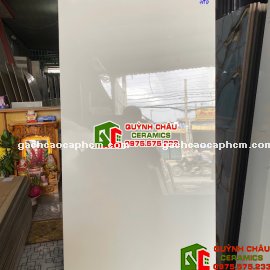 Gạch lát nền 60x120 màu trắng sữa bóng kính            
