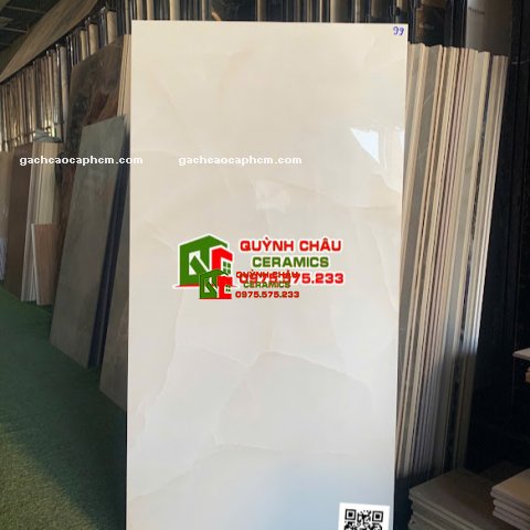 Gạch 60x120 kem sữa onyx bóng kính                           