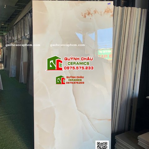 Gạch full body 60x120 bóng kính kem vàng cam cao cấp                              