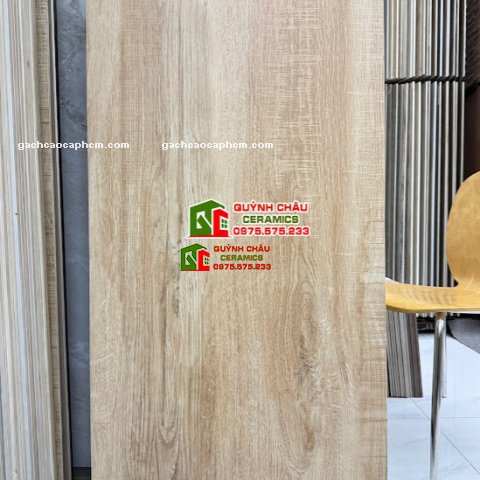 Gạch giả gỗ lát nền 60x120 bề mặt màu vàng nâu nhạt