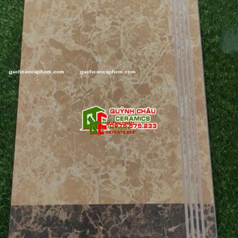 Gạch lát cầu thang 47x100 nâu be giả đá