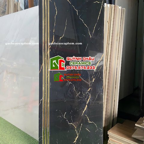 Gạch lát cầu thang 47x120 đen vân nhũ vàng cao cấp