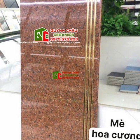 Gạch lát cầu thang nhũ vàng 47x120 đá đỏ hoa cương