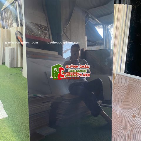 Gạch màu đen trơn 60x120 đá bóng kính ấn độ          