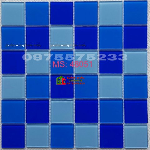 Gạch mosaic vỉ chíp to 30x30 thủy tinh HD