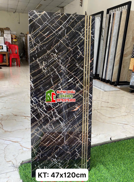 Gạch lát cầu thang đá đen rạn 47x120 trung quốc