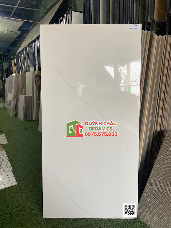 Gạch 60x120 lát nền trắng bóng vân mây