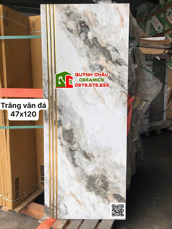 Gạch lát cầu thang 47x120 trắng đen giả đá trung quốc